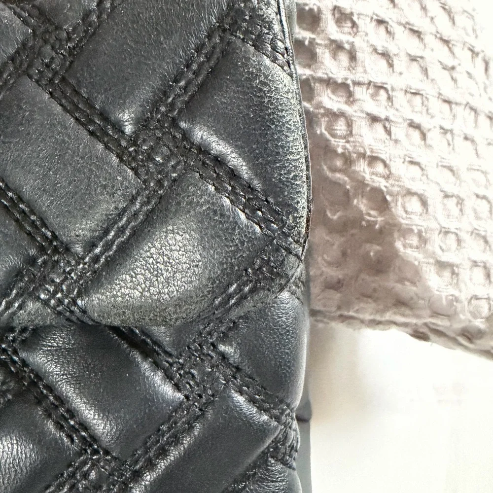 Kurt Geiger London -Black Quilted Women's Bag - Picture 4 of 9